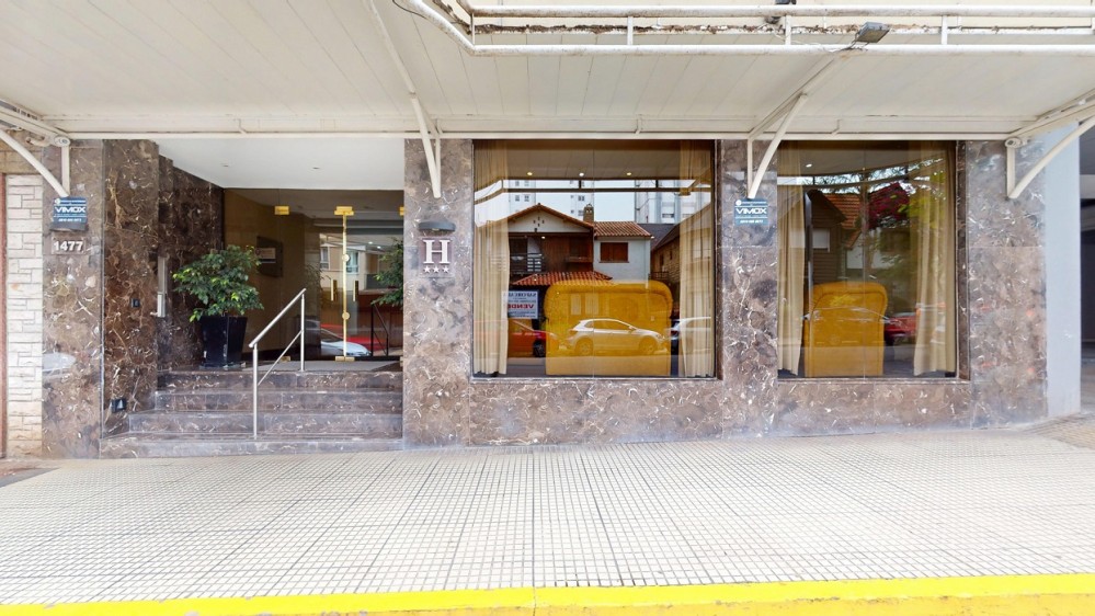 Falucho e/ Alsina y Olavarría