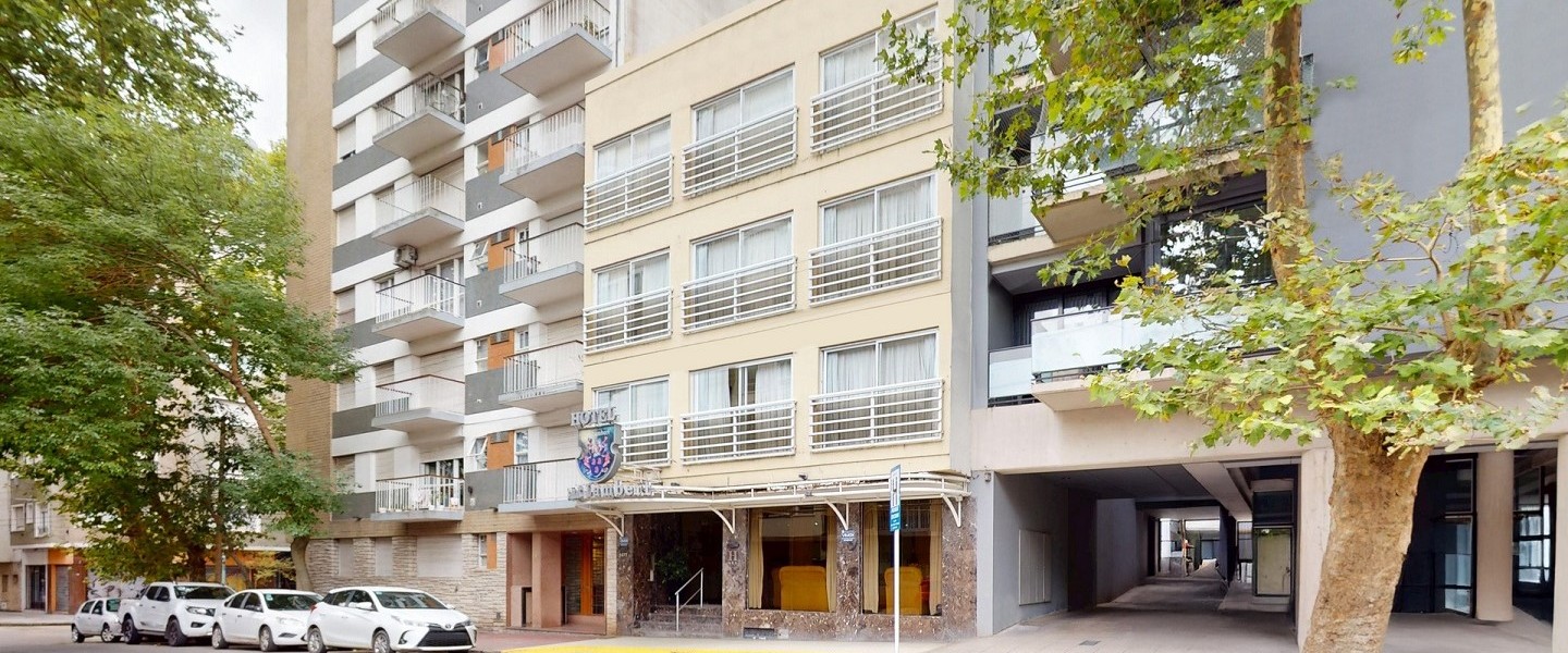 Falucho e/ Alsina y Olavarría